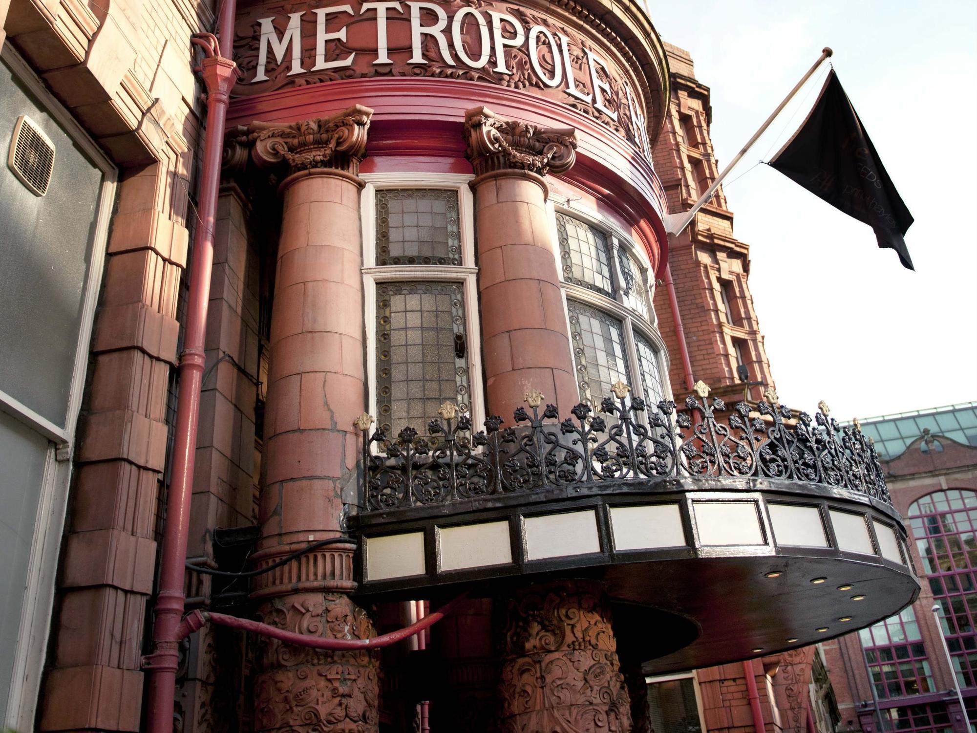 The Met Leeds 4*